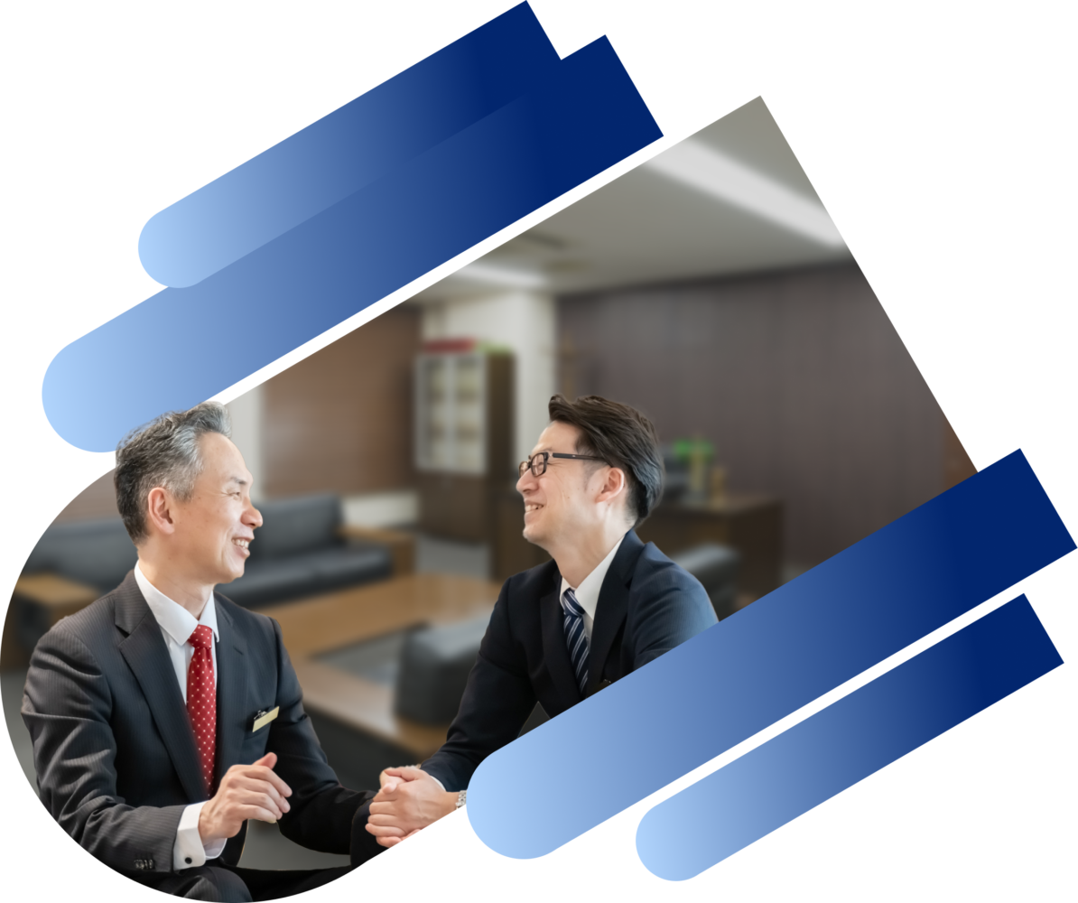 株式会社融資代行プロの融資コンサルタントと、法人の社長が談笑している